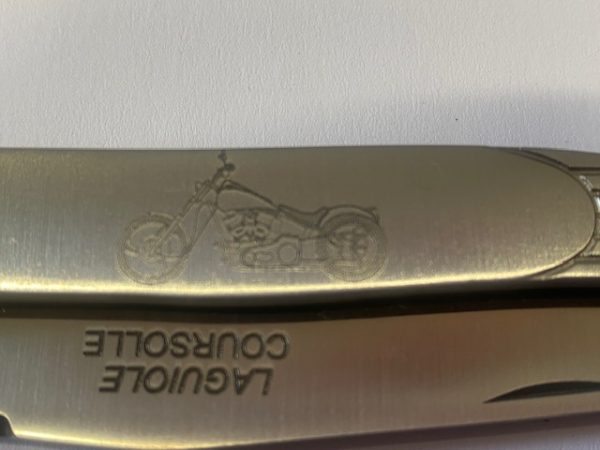 COUTEAU LAGUIOLE COURSOLLE 1  PIÈCE MANCHE INOX  - 11 INOX MOTO – Image 4