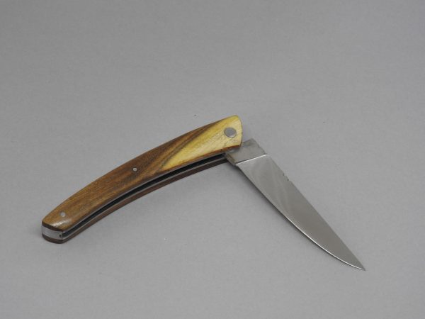 COUTEAU THIERS PLEIN MANCHE PISTACHIER 10 CM 1 PIECE  LAME INOX RESSORT  GUILLOCHE-9610 PIST – Image 4