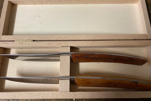 COUTEAU THIERS TABLE COFFRET DE 2 COUTEAUX DE TABLE 9912THBOIS – Image 3
